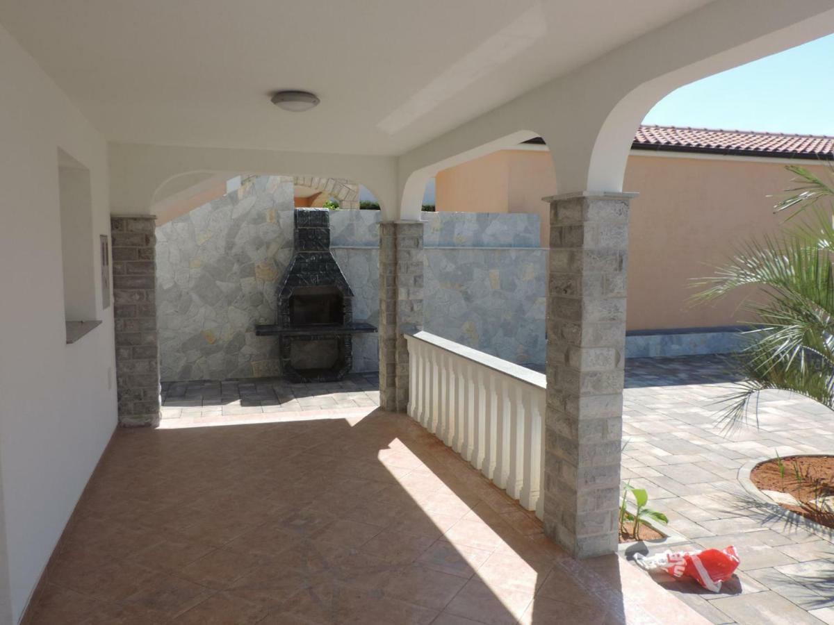 Slatina 13/1 Apartment Vir Exterior photo