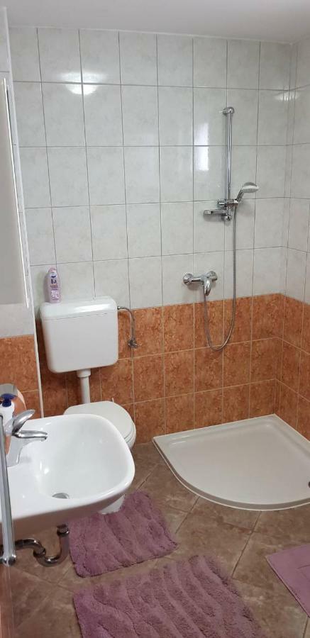 Slatina 13/1 Apartment Vir Exterior photo